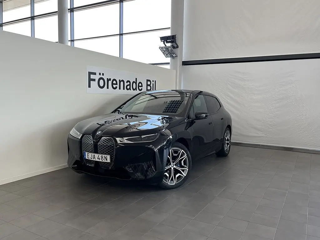 BMW iX 2024