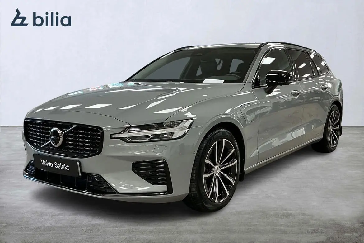 Volvo V60 2025