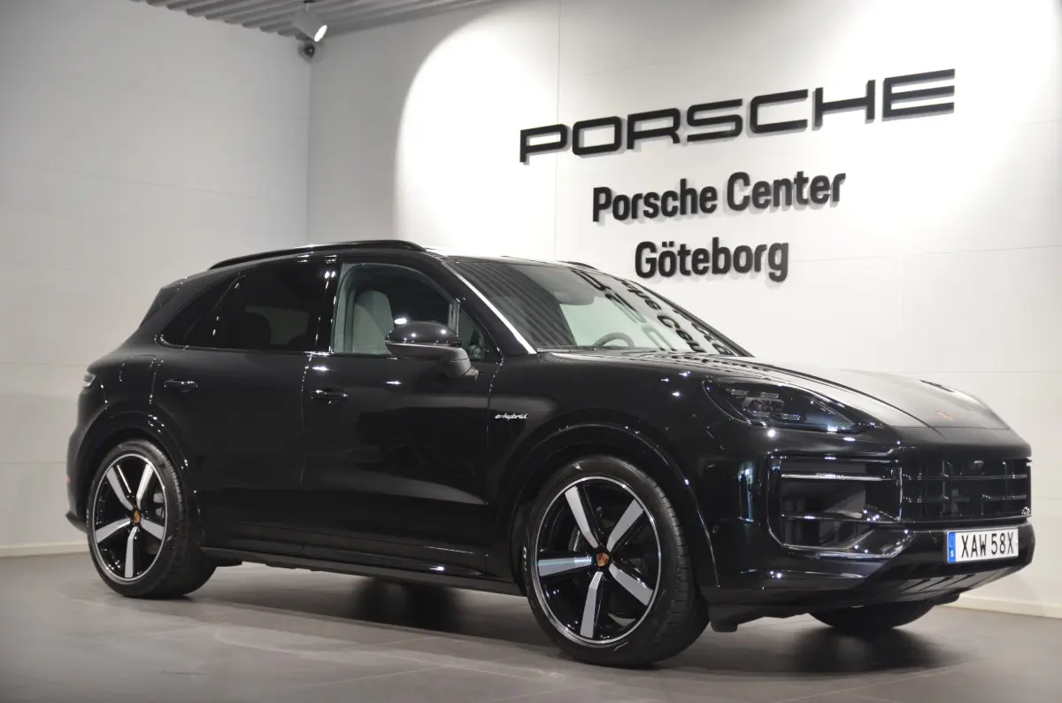 Porsche Cayenne 2025