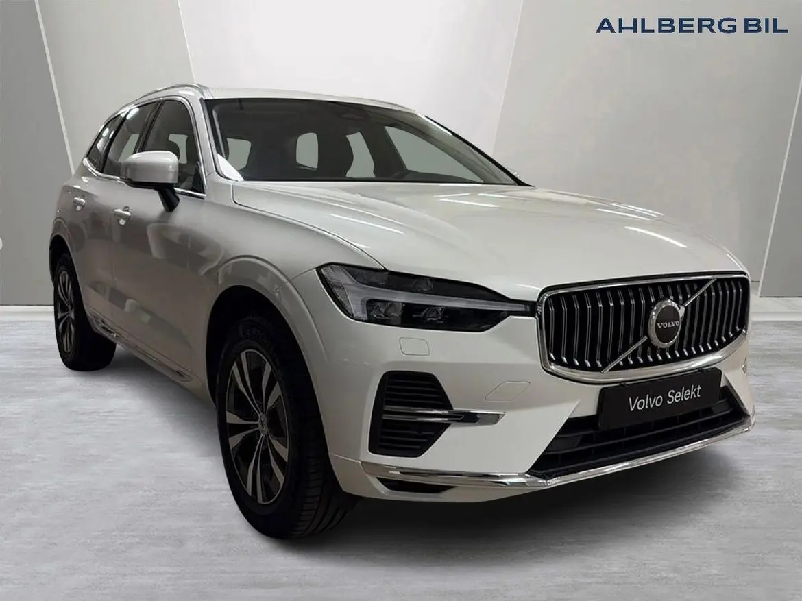 Volvo XC60 2025