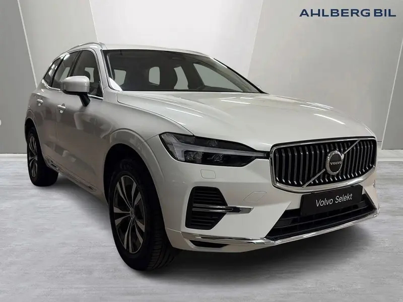Volvo XC60 2025