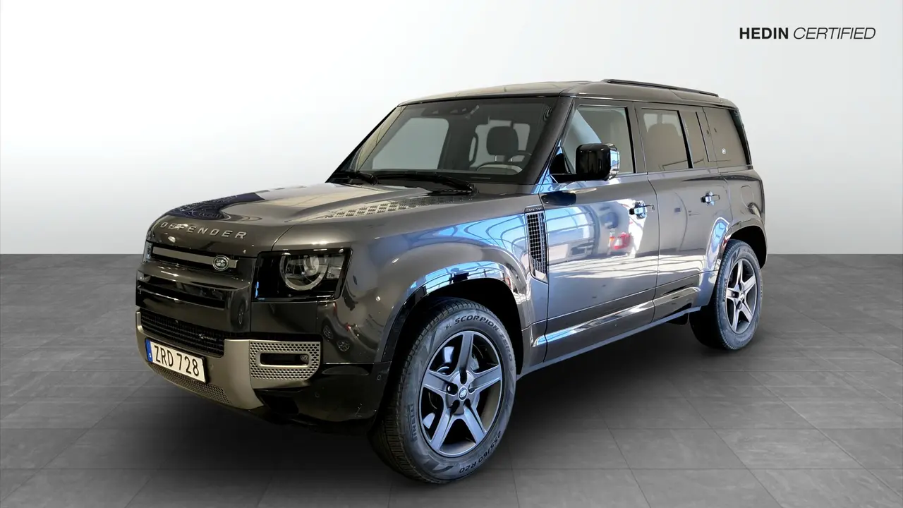 Land Rover Defender 2022