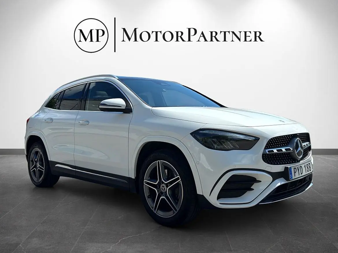 Mercedes-Benz GLA 2024