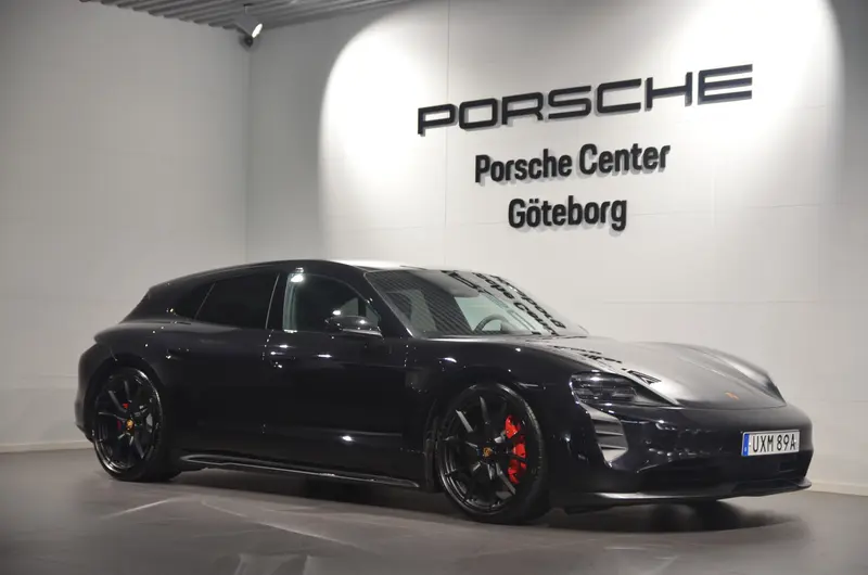 Porsche Taycan 2023