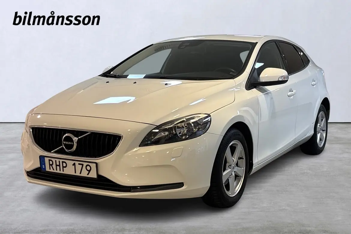 Volvo V40 2018