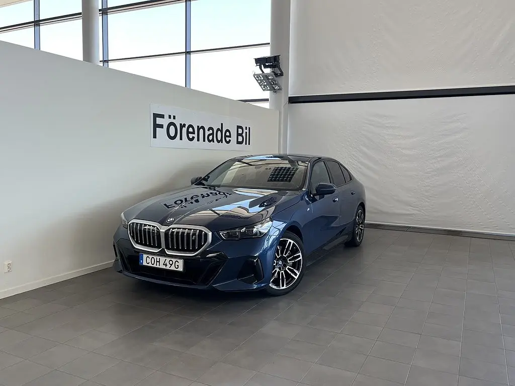 BMW i5 2024
