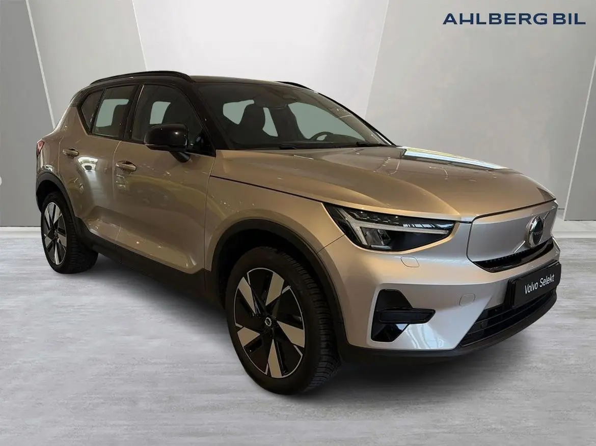 Volvo XC40 2024