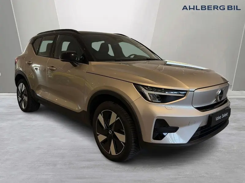 Volvo XC40 2024