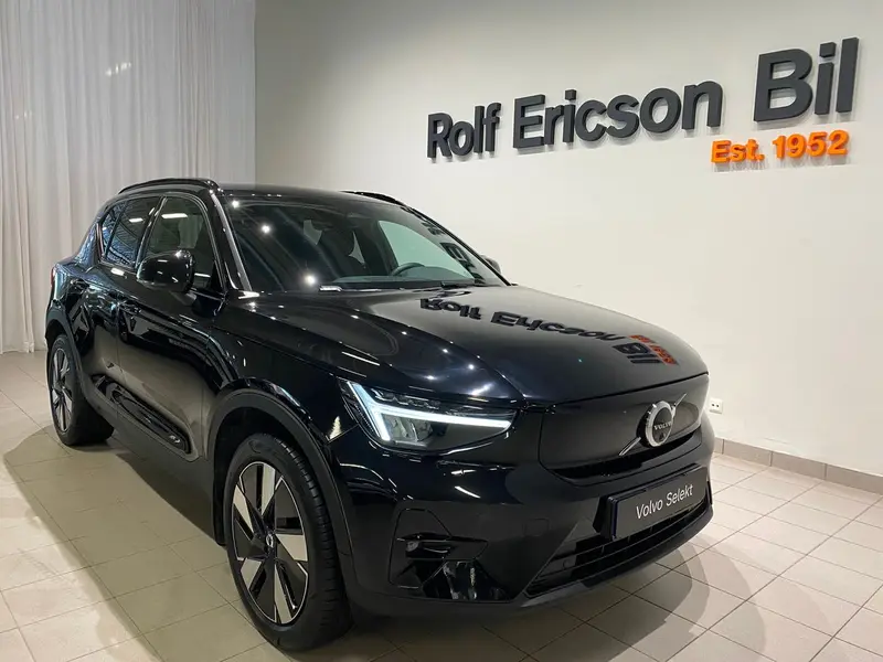 Volvo EX40 2025