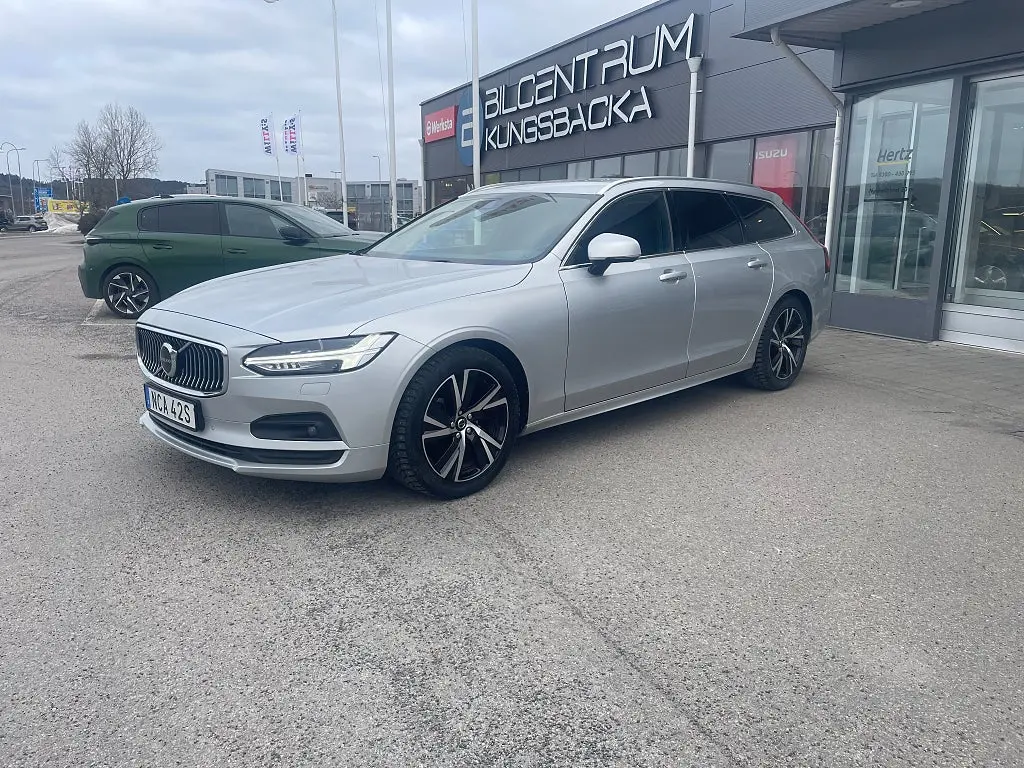 Volvo V90 2021