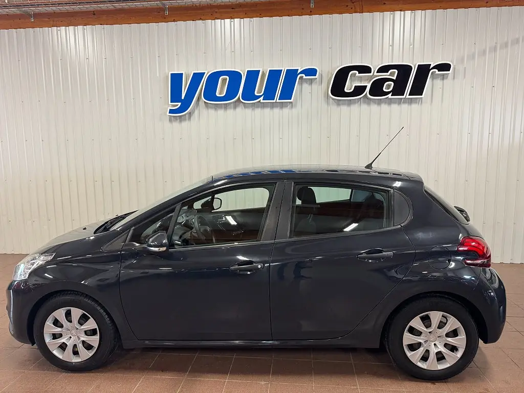 Peugeot 208 2016
