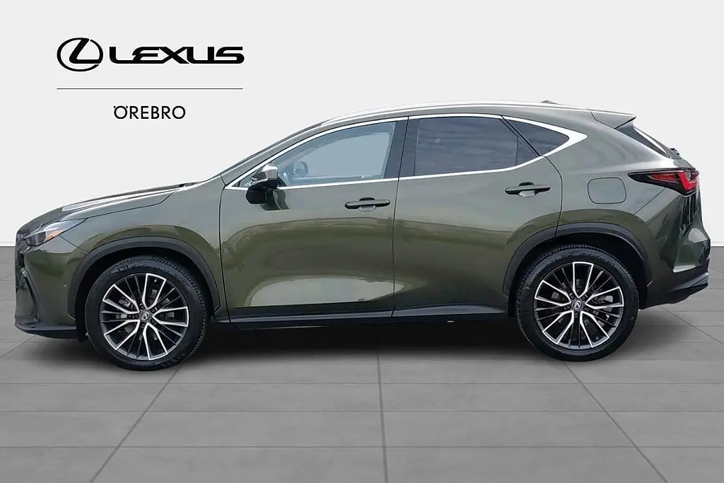 Lexus NX 2022
