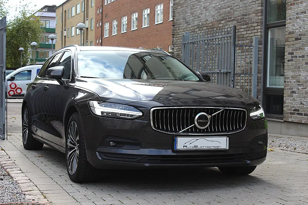 Volvo V90 2021