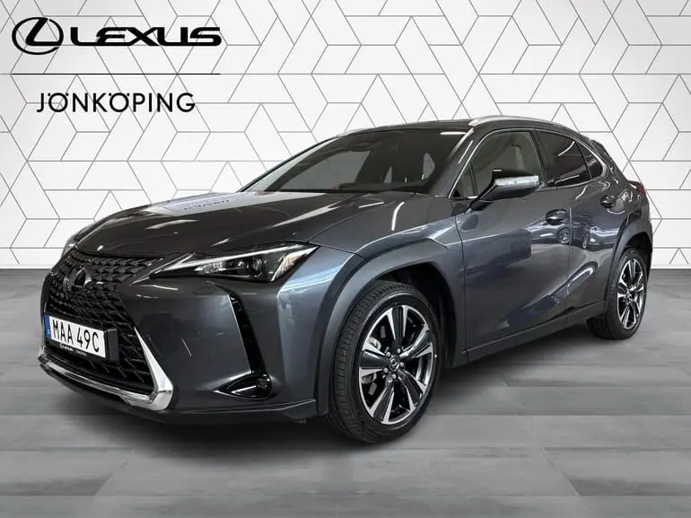 Lexus UX 2024