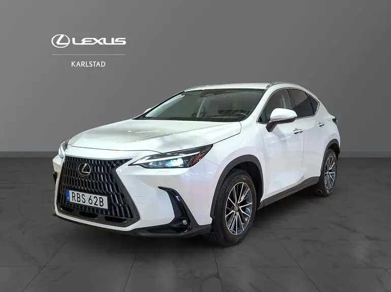 Lexus NX 2025