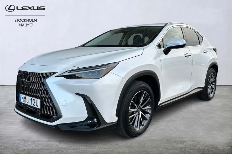 Lexus NX 2023