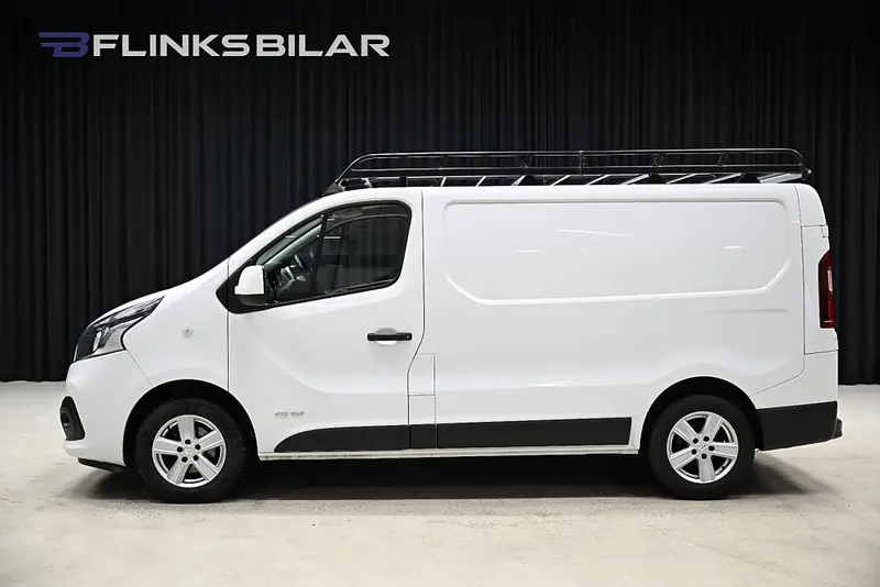 Nissan NV300 2020