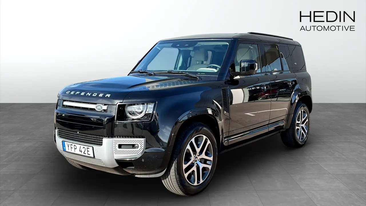 Land Rover Defender 2024