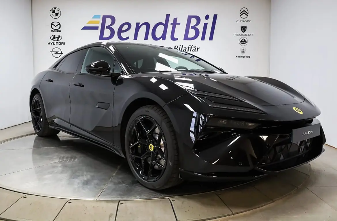 Lotus Emeya 2025
