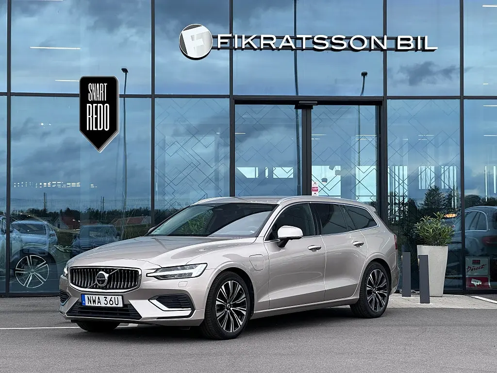 Volvo V60 2024