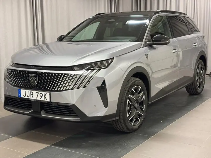 Peugeot 5008 2025