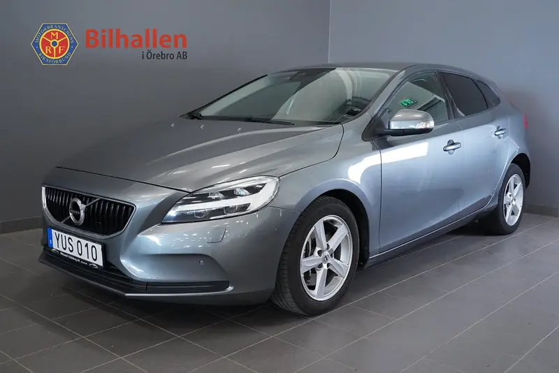 Volvo V40 2018