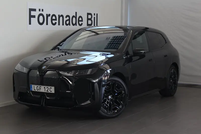 BMW i-serien 2025