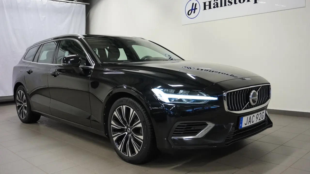 Volvo V60 2023