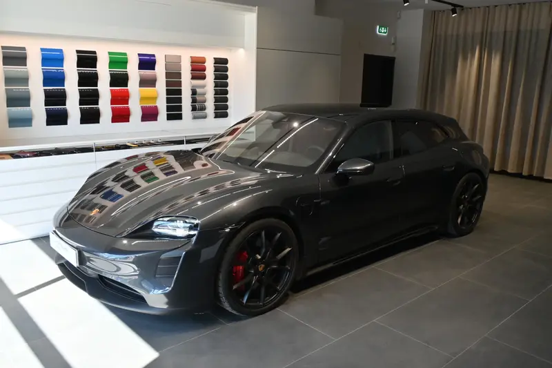Porsche Taycan 2022