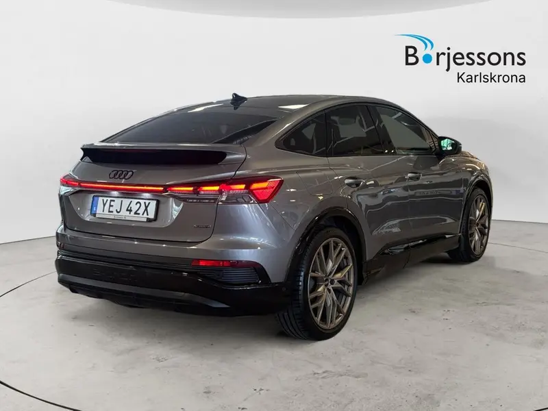 Audi Q4 e-tron 2023