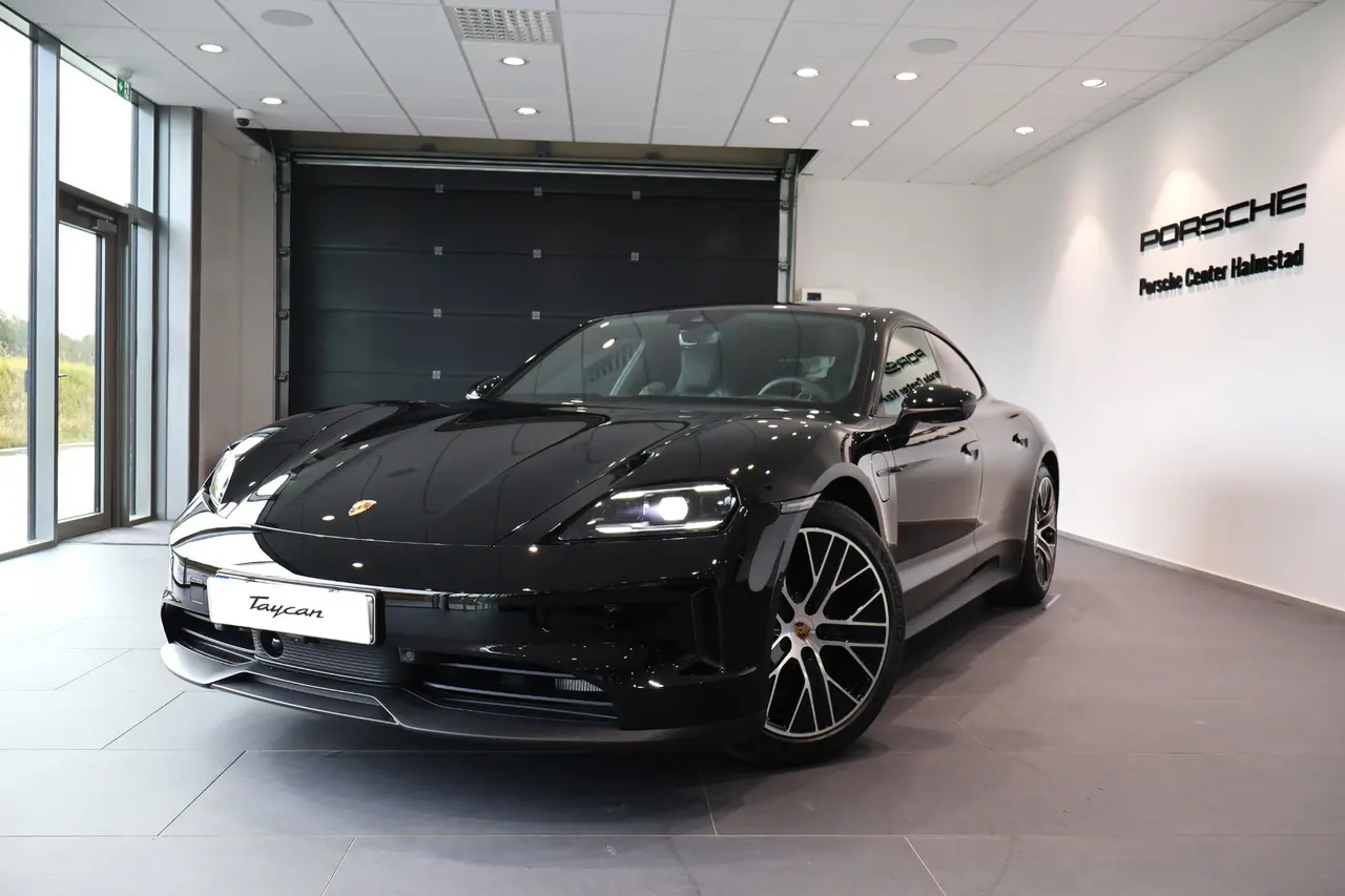 Porsche Taycan 2026