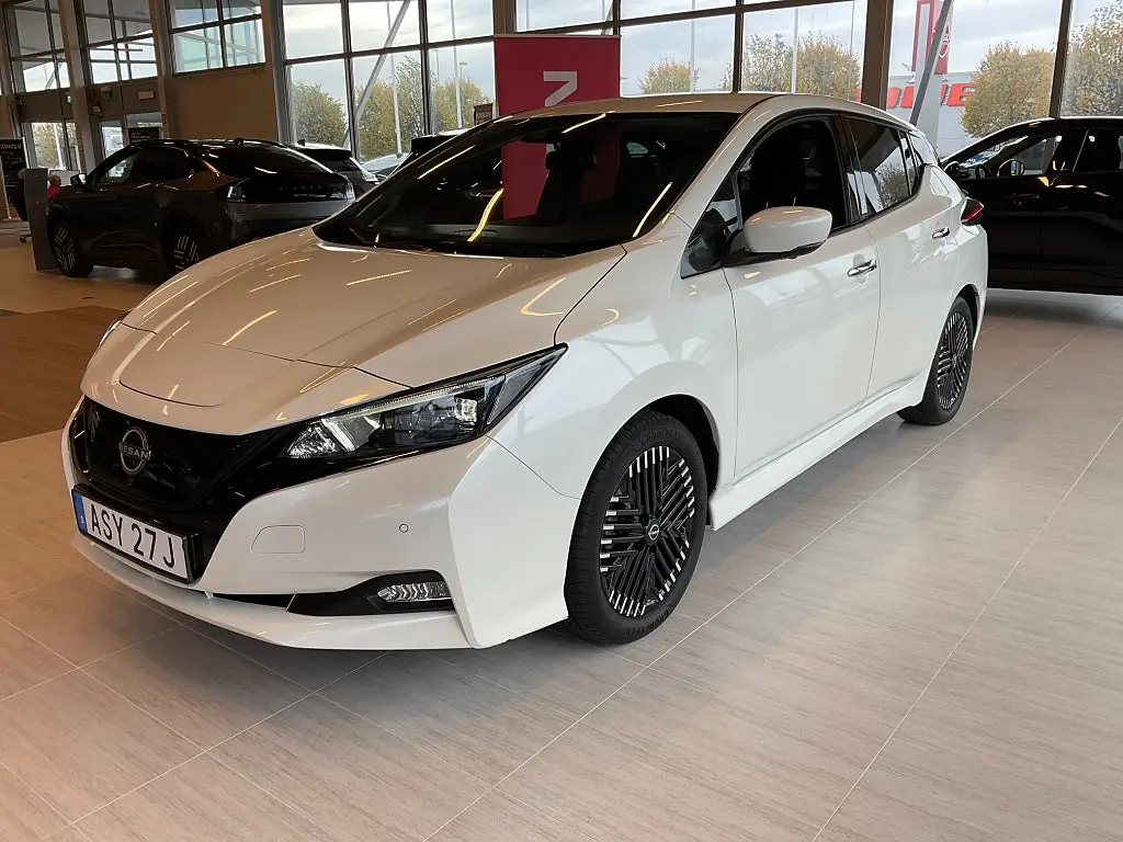 Nissan Leaf 2023