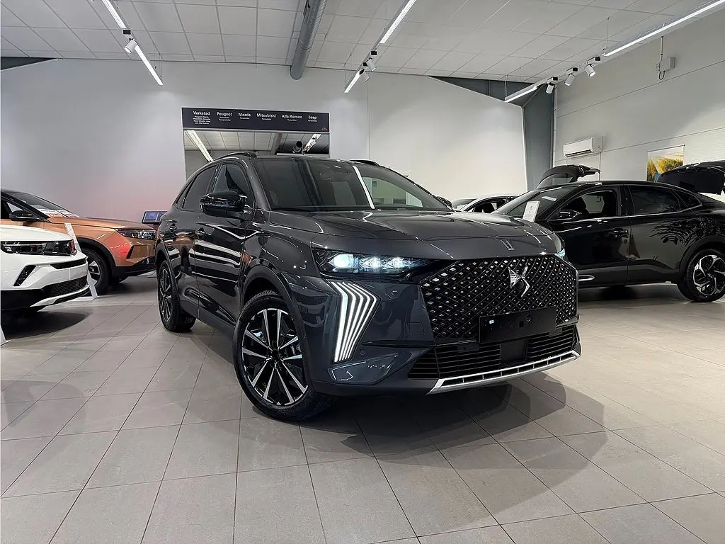 DS 7 2025