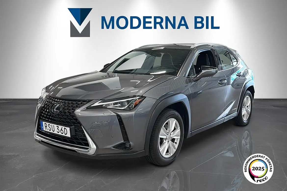 Lexus UX 2021