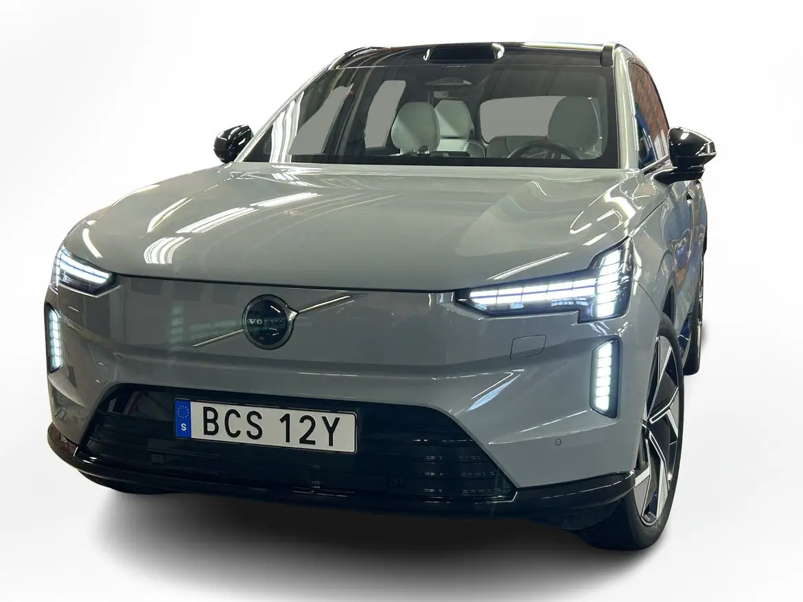 Volvo EX90 2025