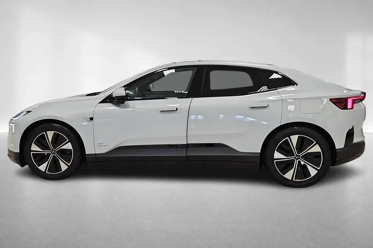 Polestar 4 2026