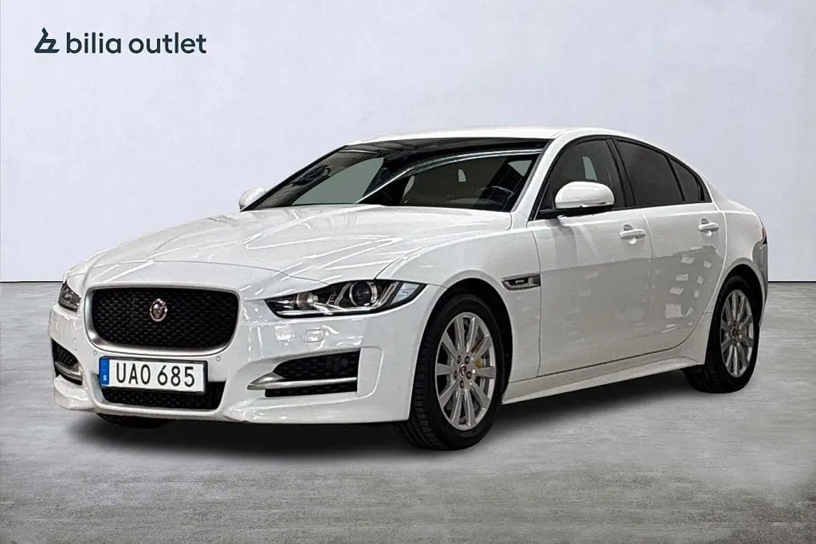 Jaguar XE 2019
