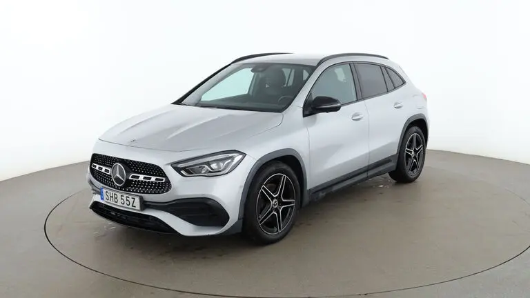 Mercedes-Benz GLA 2021