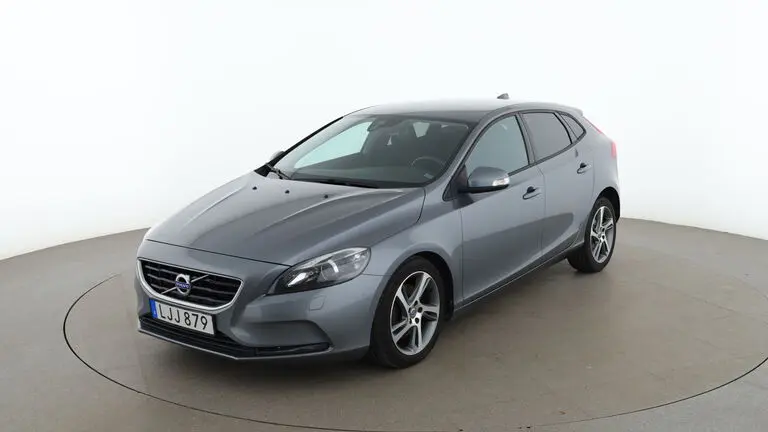 Volvo V40 2015
