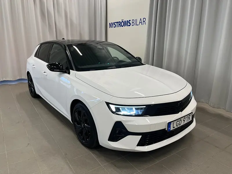 Opel Astra 2024