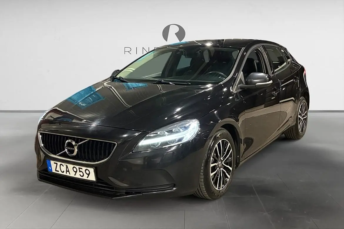 Volvo V40 2018