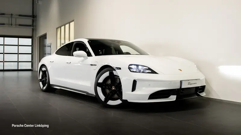Porsche Taycan 2026
