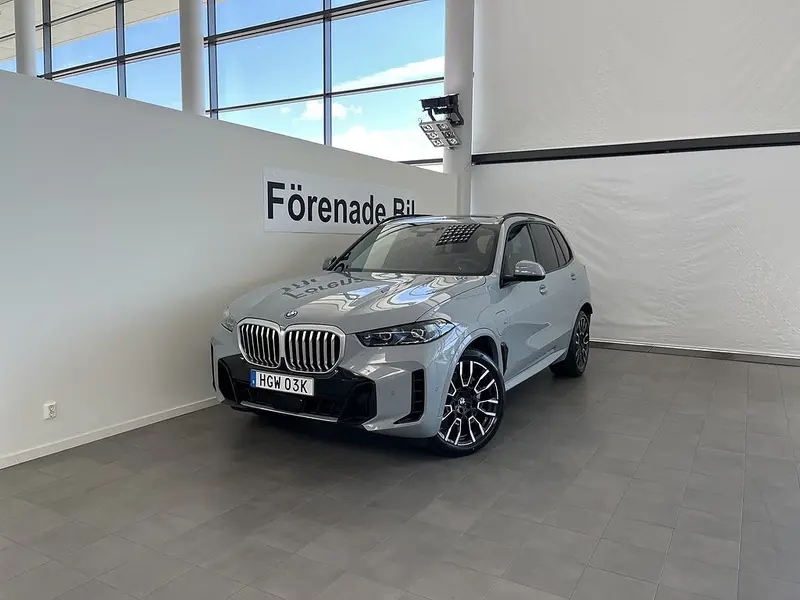 BMW X5 2025