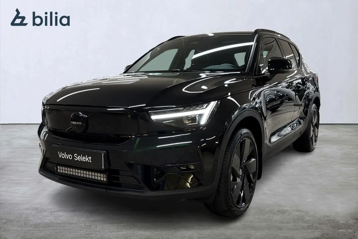 Volvo EX40 2026