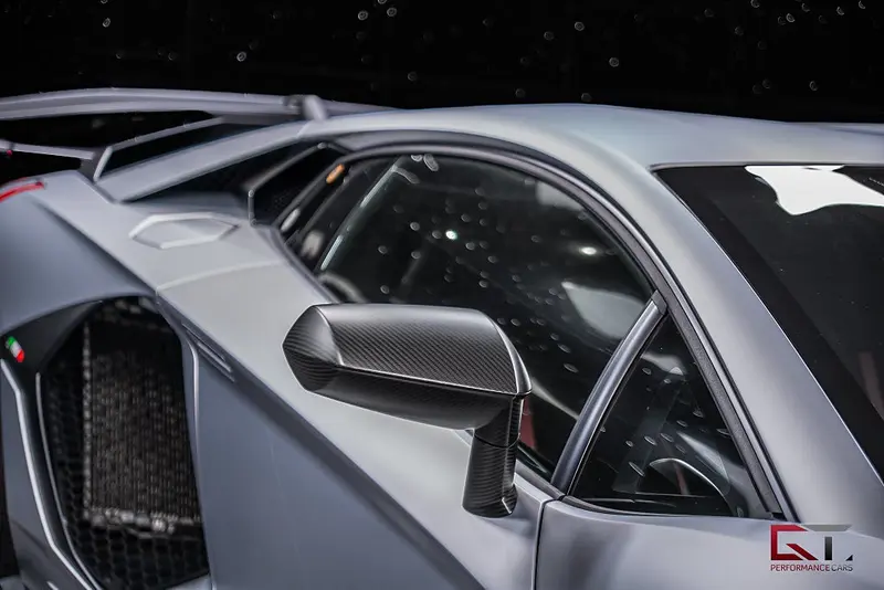 Lamborghini Aventador 