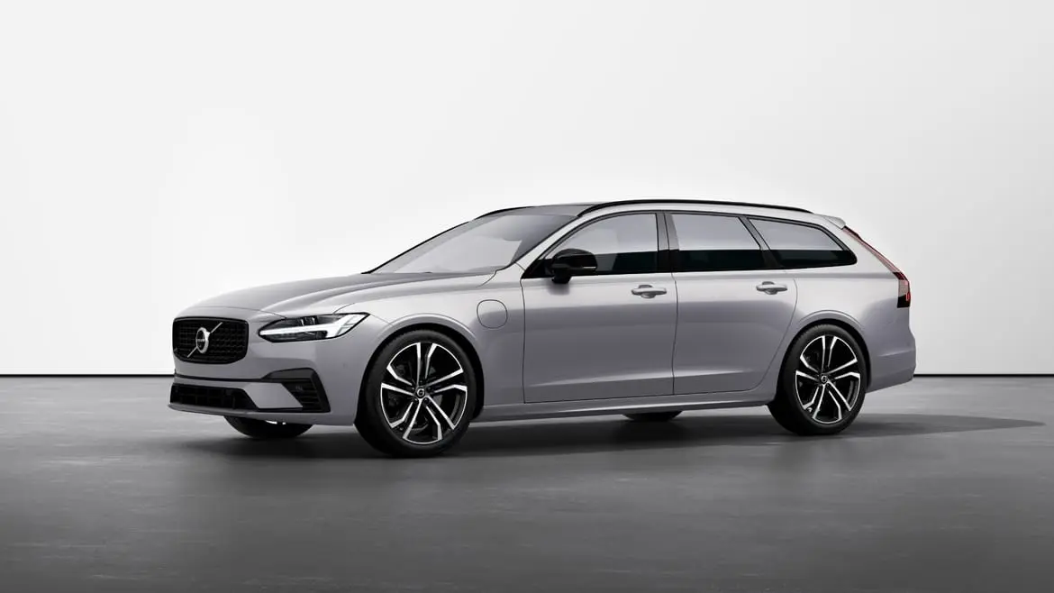Volvo V90 2025
