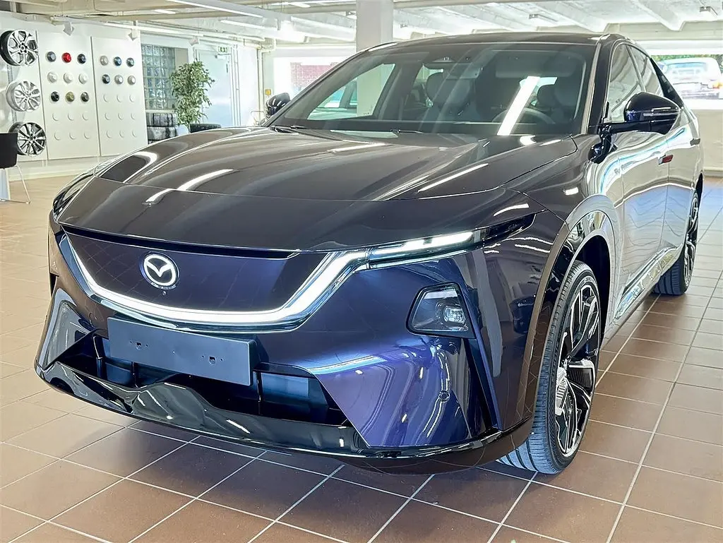Mazda CX-6e, 2026