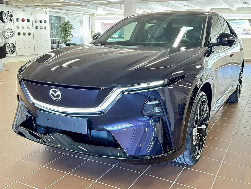 Mazda CX-6e, 2026