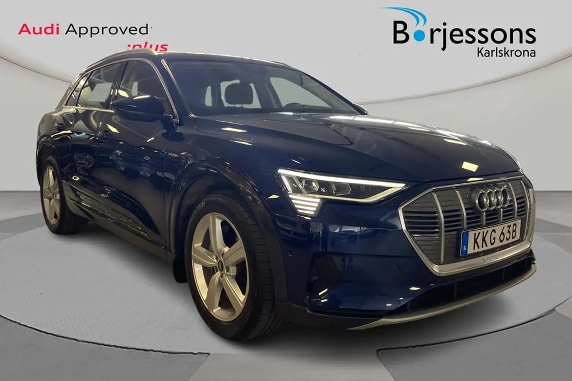 Audi e-tron 2023