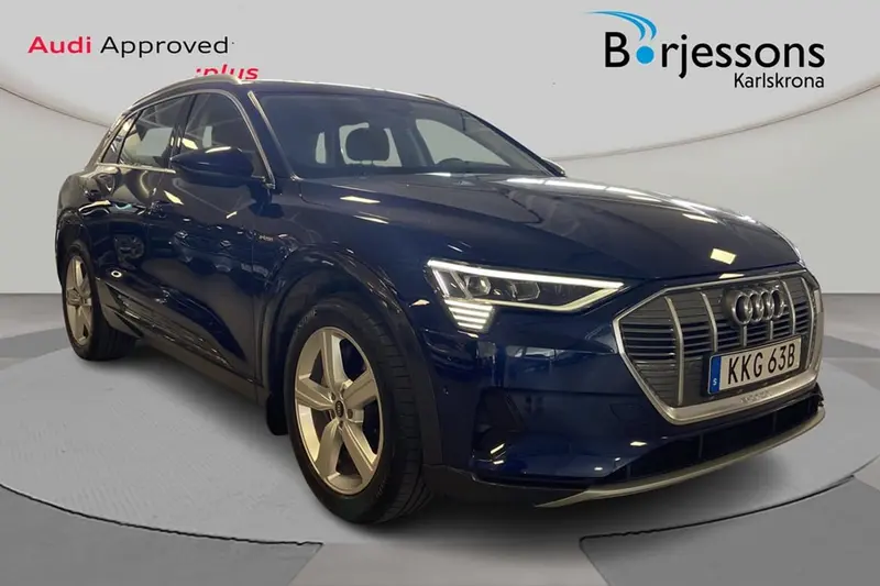 Audi e-tron 2023